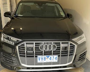 Melbourne Chauffeur Service | Luxury Cars & Professional Drivers